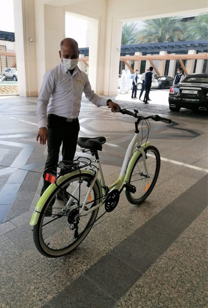 Visiter Dubaï à moindre coût, en vélo