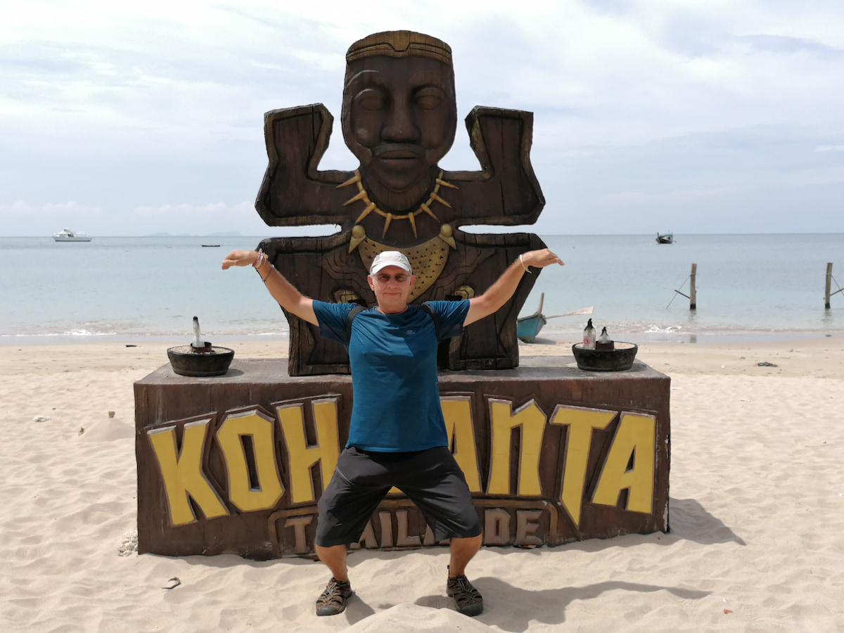 Le totem du fameux jeux TV sur Kantiang Beach