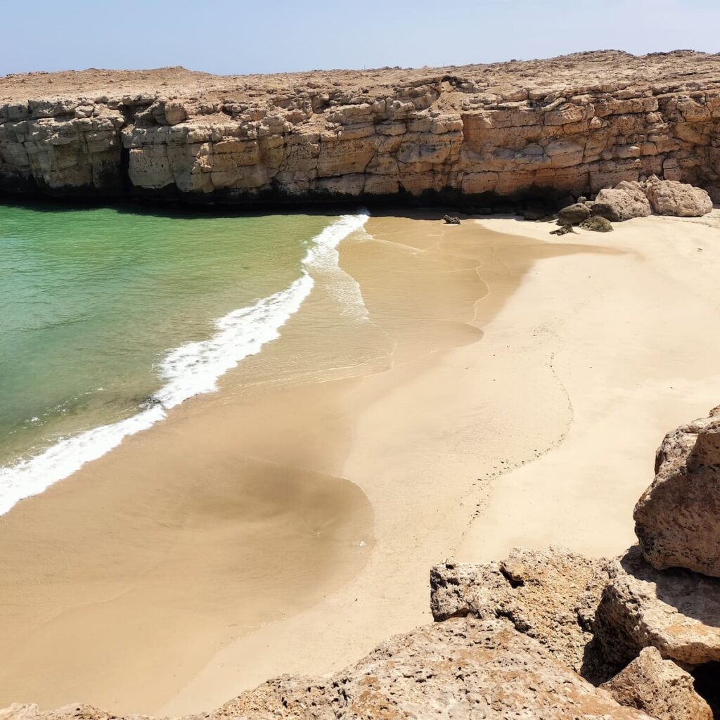 Oman est le paradis du camping sauvage, car il autorisé partout. Attention toutefois à ne pas se faire surprendre par la montée des eaux.