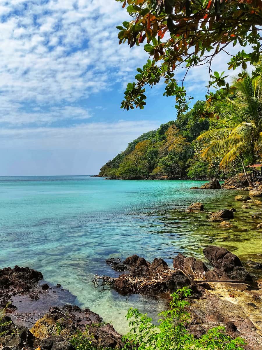 Les sites pour faire de la plongée avec tuba sont nombreux et souvent facile d'accès à Koh Chang