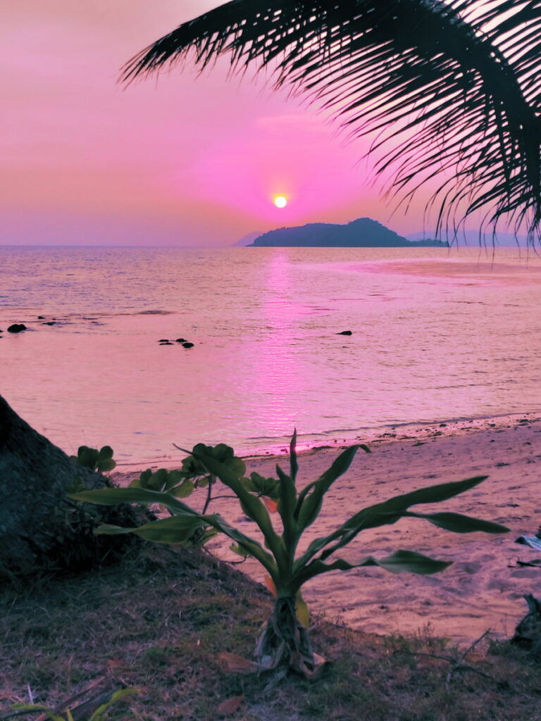 Les couchers de soleil sur Koh Kut sont sublimes